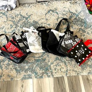 6 Lululemon bags with a bonus polkadot bag!